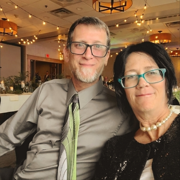 Meet your Posher, Heather - Picture 2 of 3